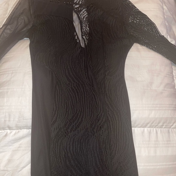 Black netted one piece - Picture 2 of 3